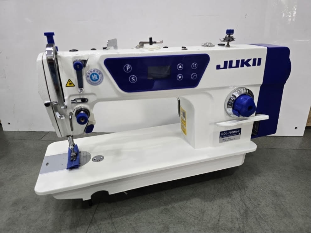 JUKI DDL-7000A-7 Sewing Machine