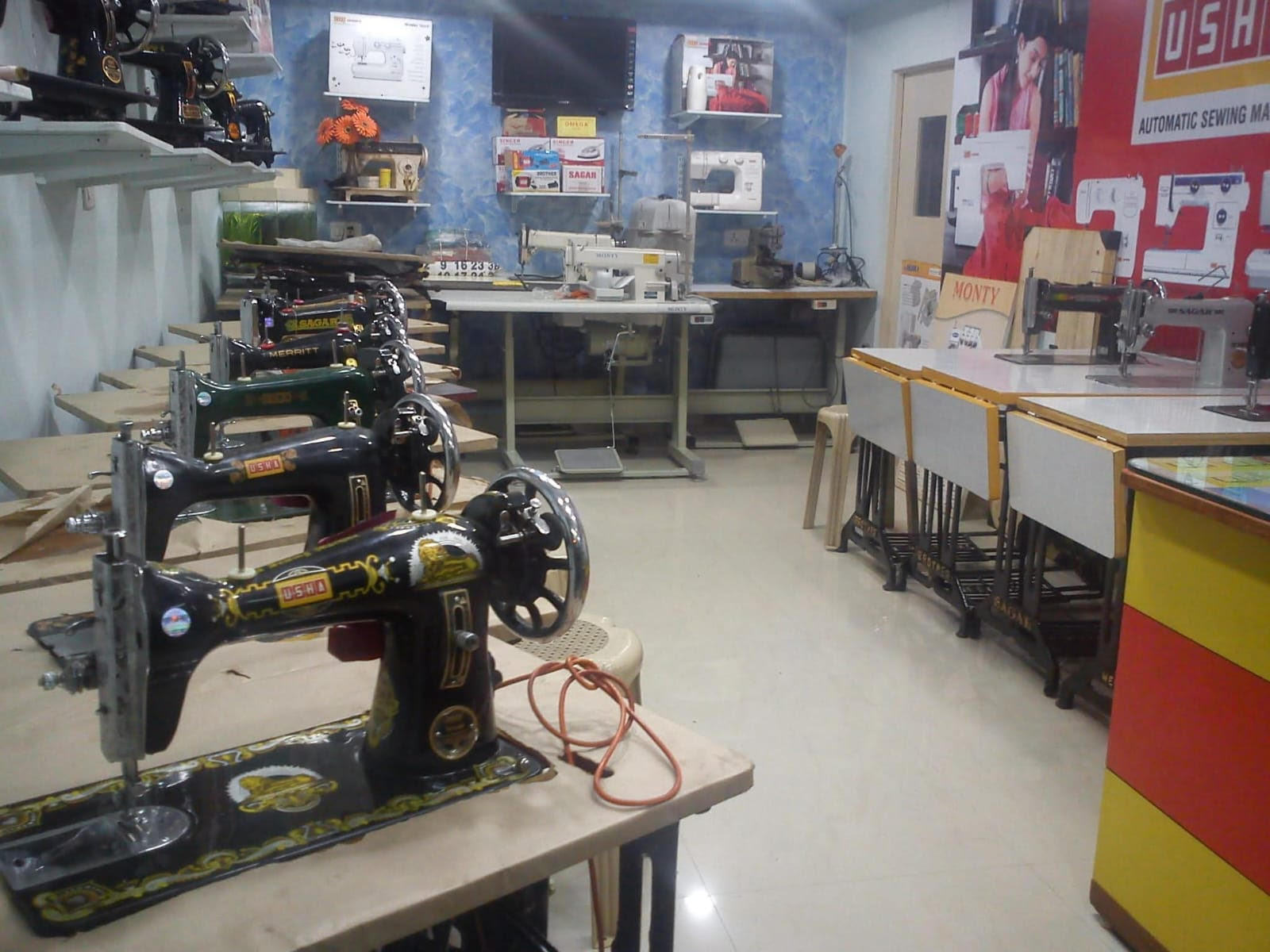 Rajmohan Traderss Shop